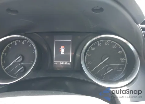 2018 Toyota Camry Le из США, поврежденный, VIN 4T1B11HK3JU561686